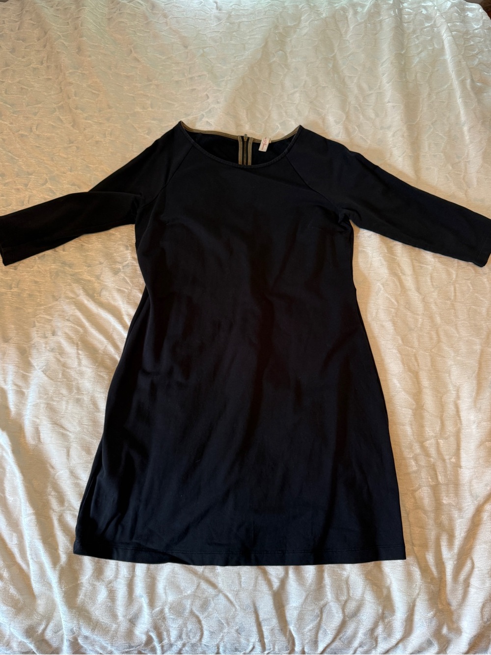 Love, Hanna Black Three-Quarter Sleeve Mini Cotton Dress